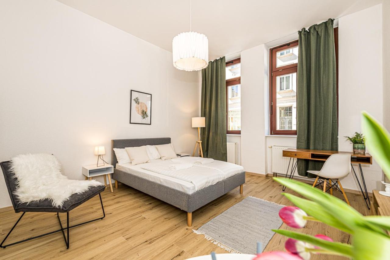 Ruhige Und Stilvolle Wohnung Am Clara-Zetkin-Park Leipzig Buitenkant foto