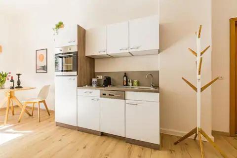 Ruhige Und Stilvolle Wohnung Am Clara-Zetkin-Park Leipzig Buitenkant foto